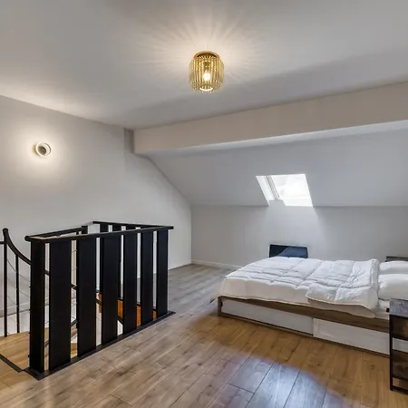 Duplex Design Avec Balcon I Hyper Centre Daire
