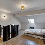 Duplex Design Avec Balcon I Hyper Centre 公寓